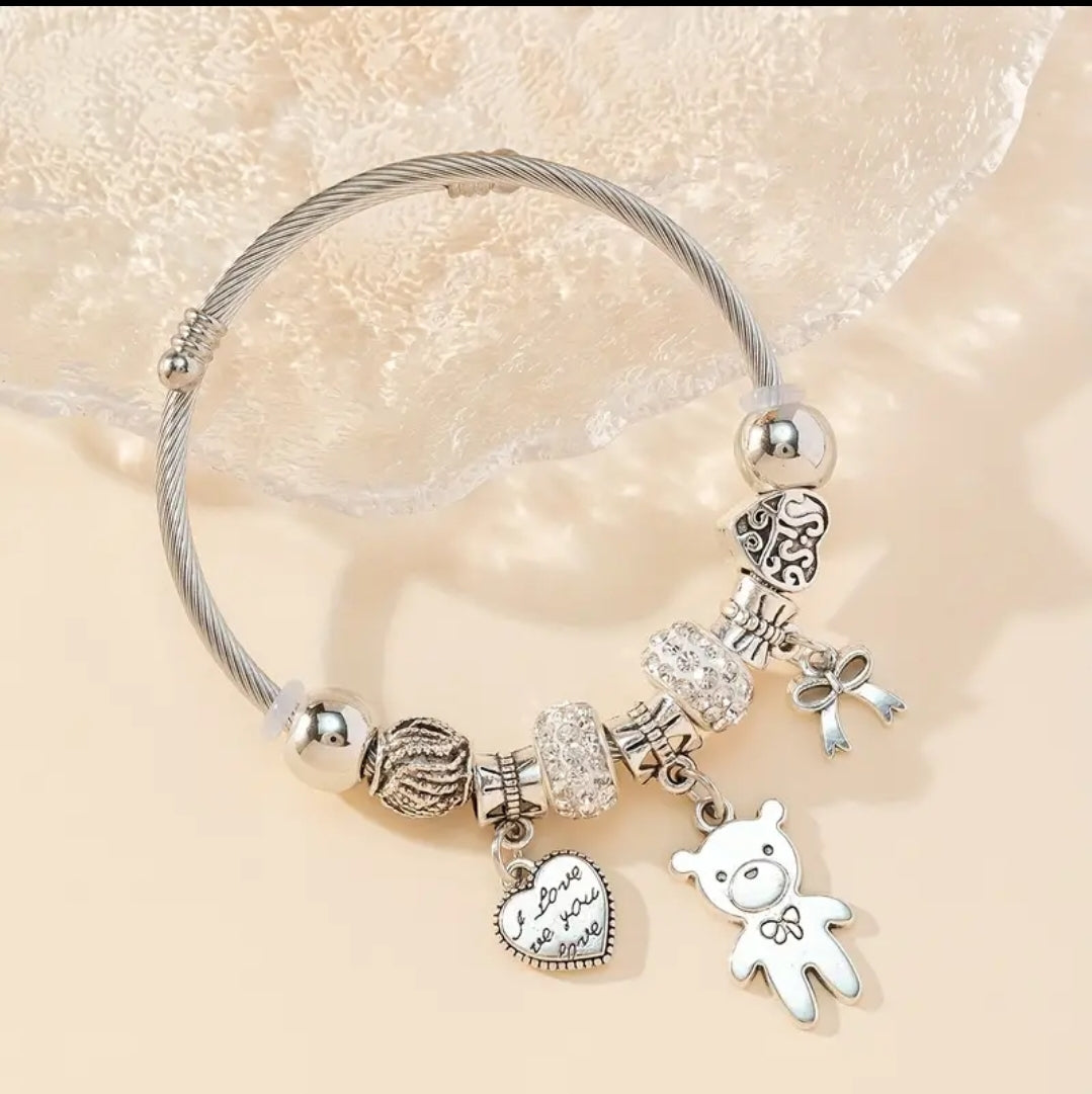 1pc Fashionable Zinc Alloy Decor Engraved Heart Small Bear Bow Pendant Bangle For Women For Daily Decoration , Ideal choice for Gifts